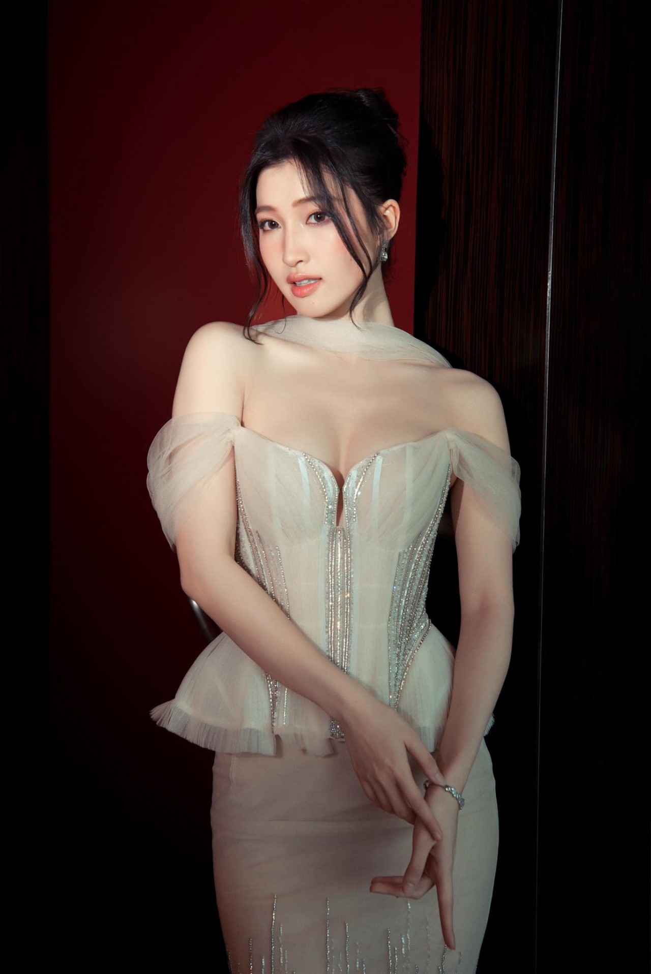 Á hậu Nguyễn Phương Nhi