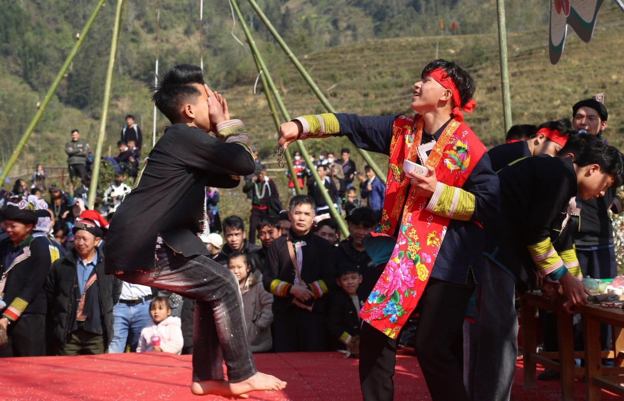 Sôi động lễ hội Xuân của đồng bào dân tộc Dao ở Sa Pa, Lào Cai
