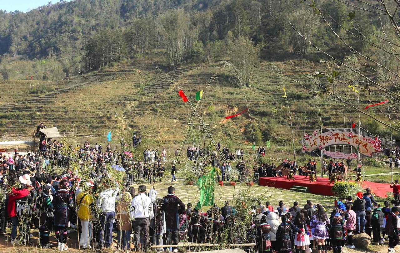 Sôi động lễ hội Xuân của đồng bào dân tộc Dao ở Sa Pa, Lào Cai