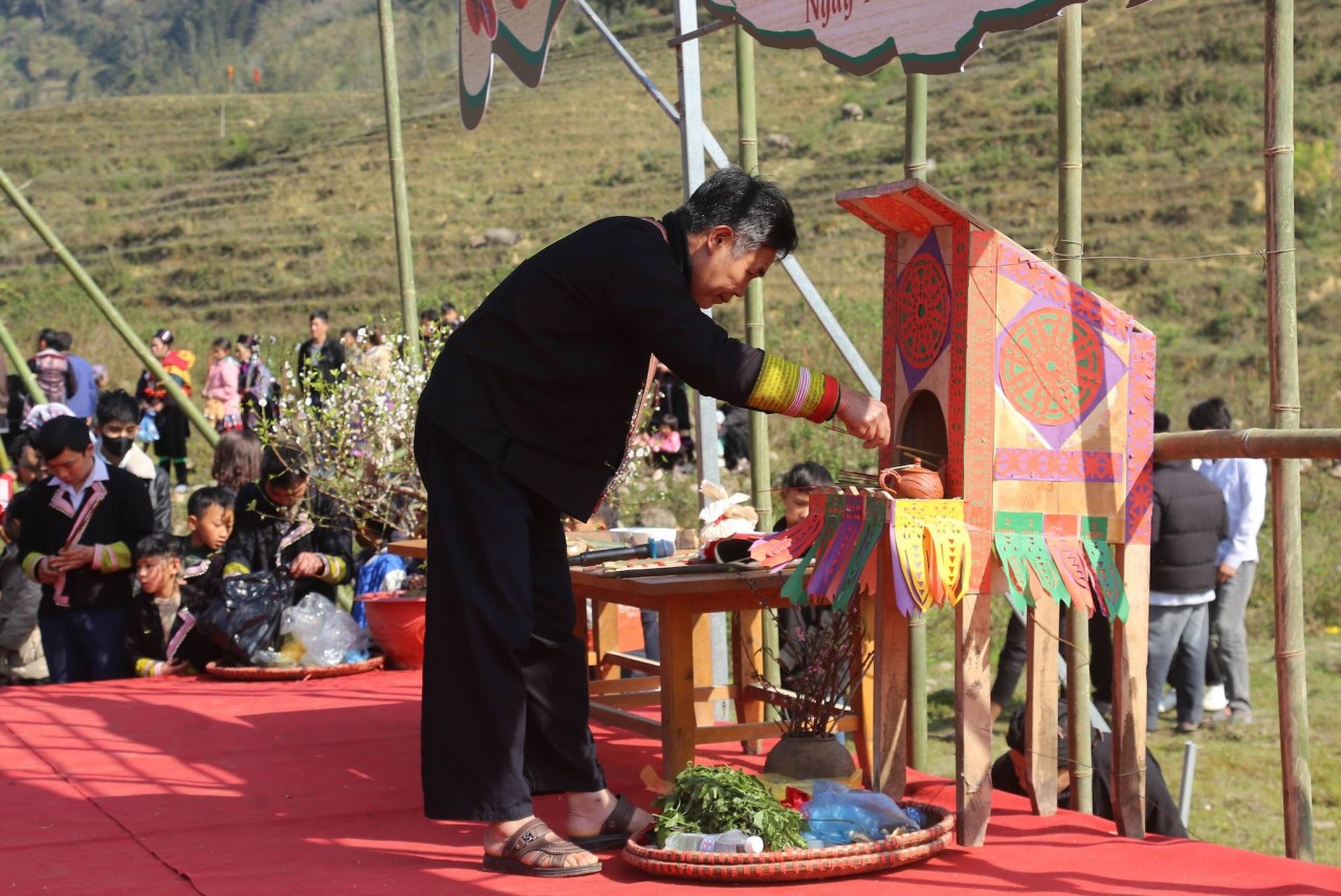 Sôi động lễ hội Xuân của đồng bào dân tộc Dao ở Sa Pa, Lào Cai