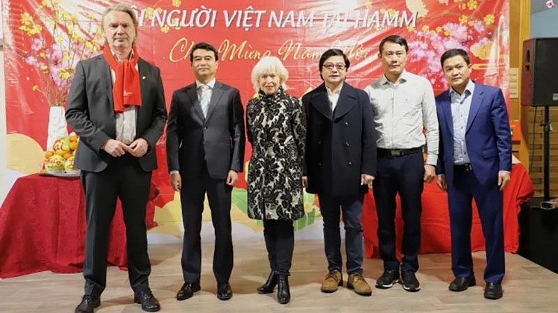 Quyết tâm xây dựng một cộng đồng vững mạnh của người Việt ở thành phố Hamm, Đức