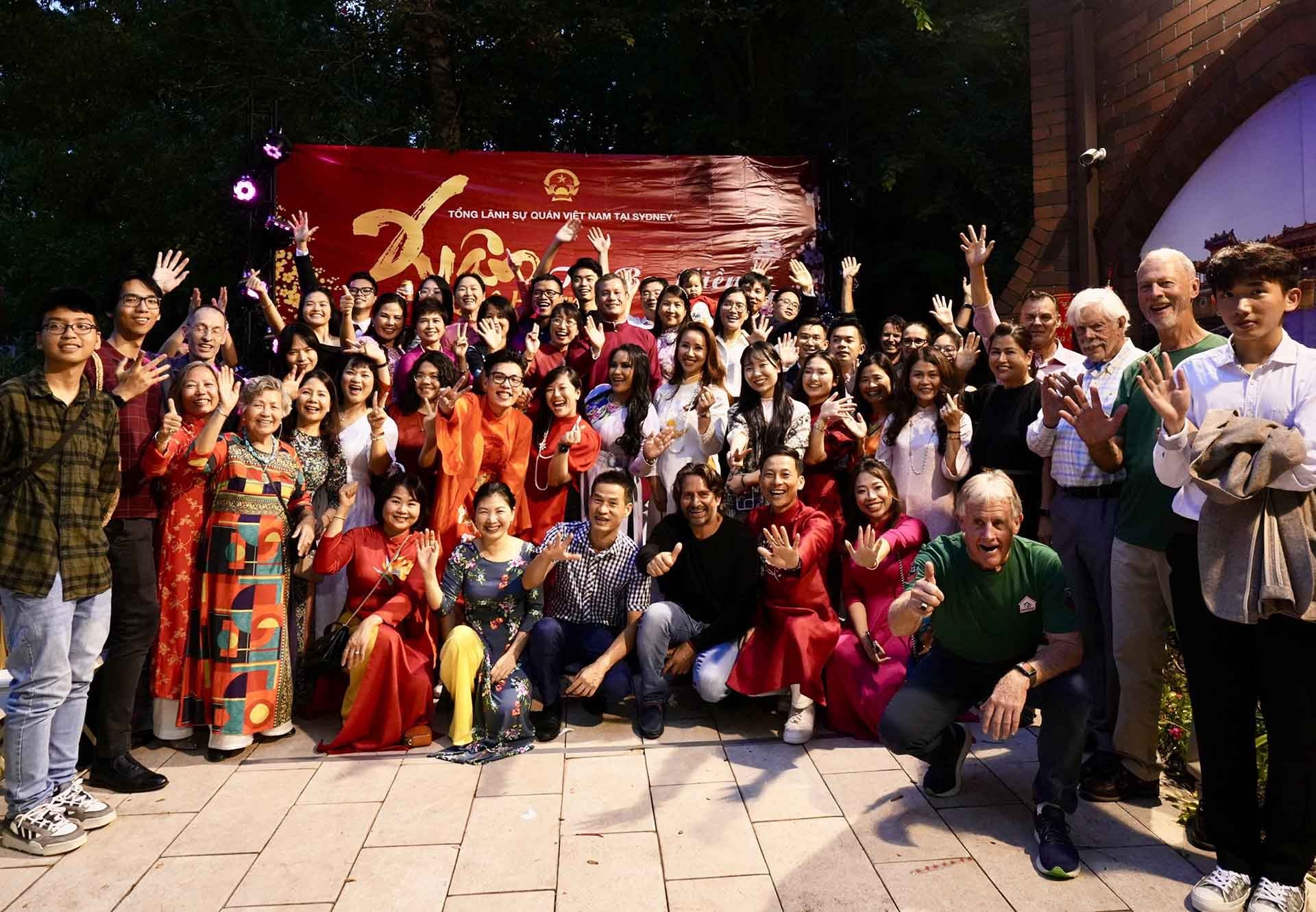 Tết ba miền giữa lòng Australia