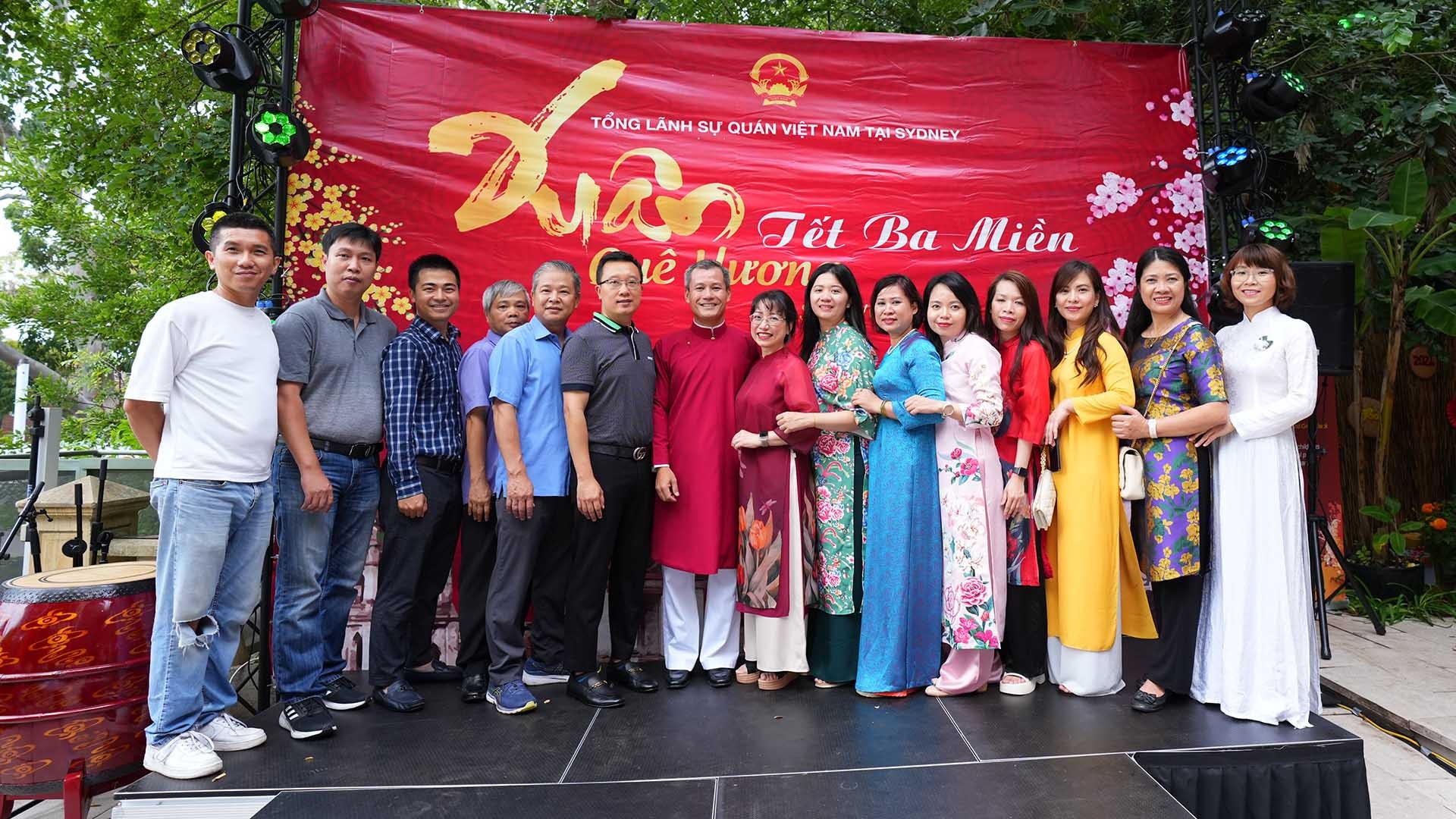 Tết ba miền giữa lòng Australia