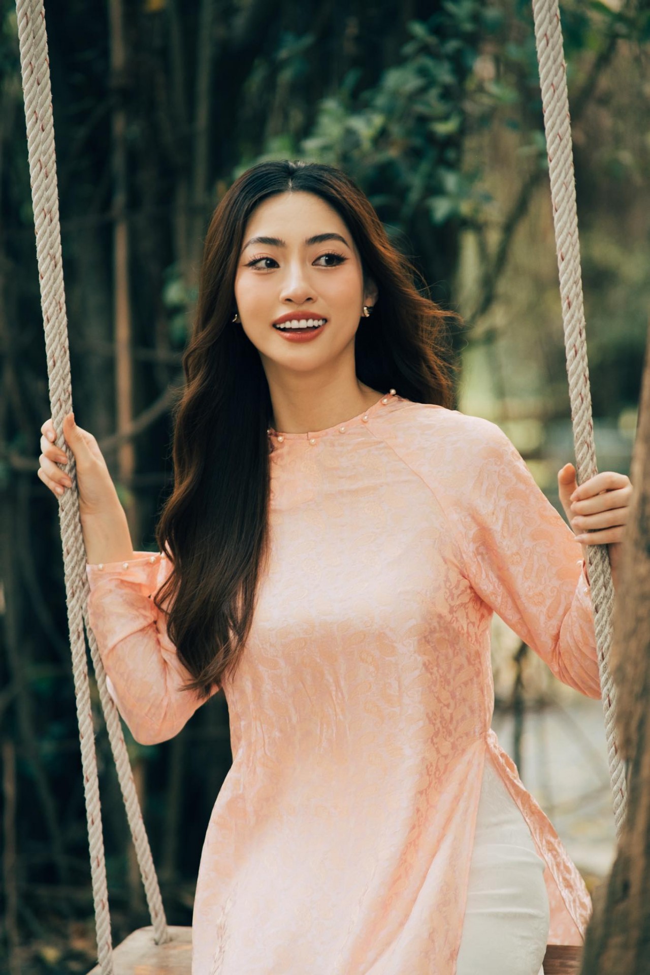 Hoa hậu Lương Thùy Linh Hoa hậu Lương Thùy Linh