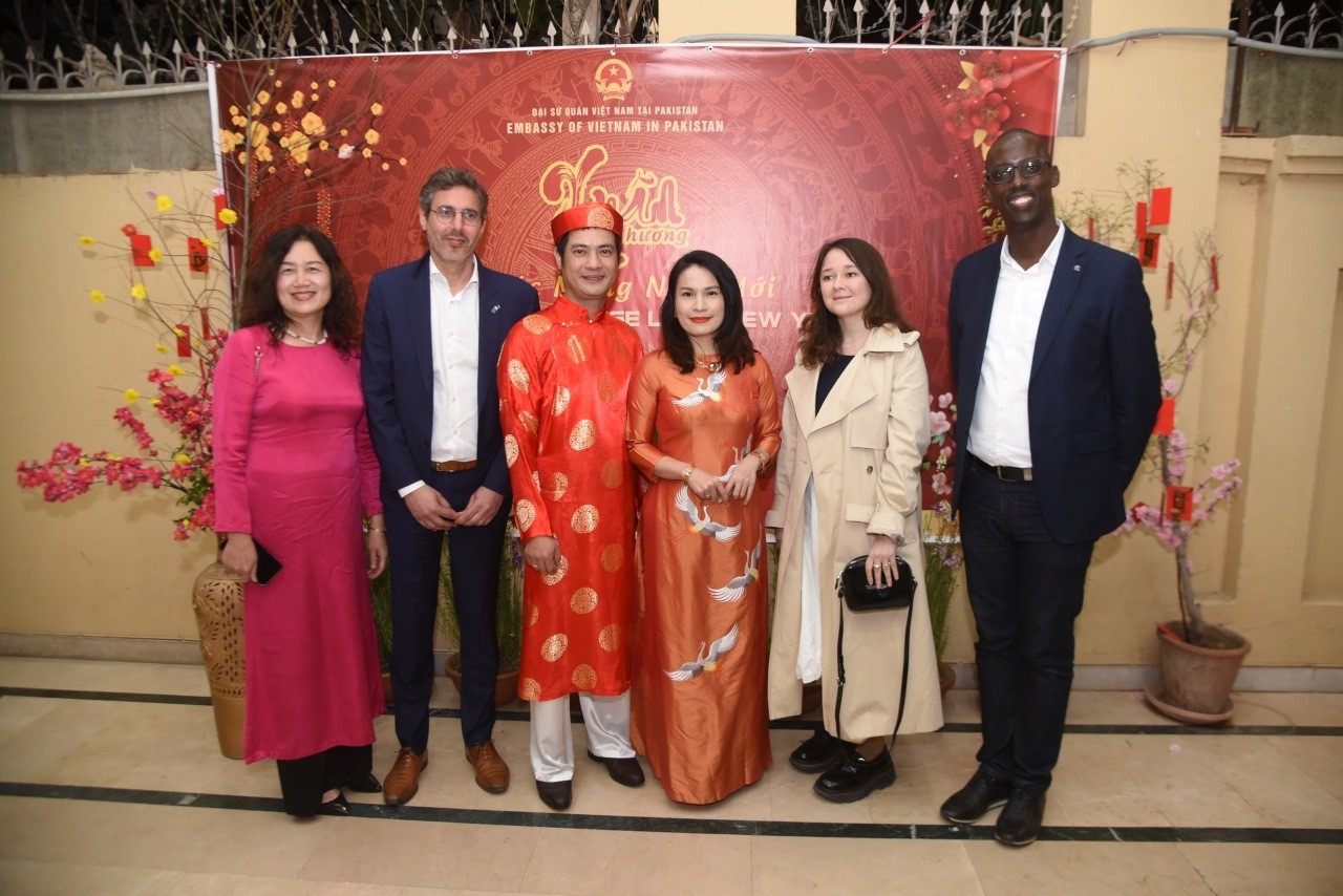 Xuân Quê hương ấm áp tại Islamabad Xuân Quê hương ấm áp tại Islamabad