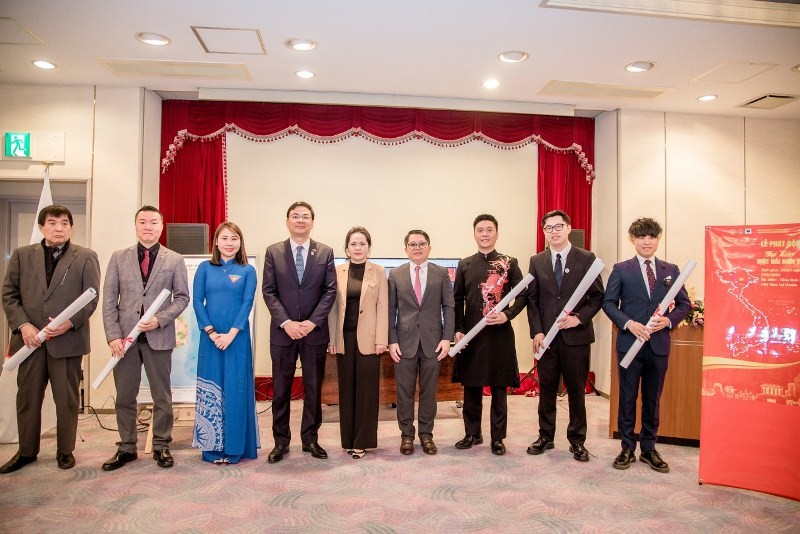 Phát động treo bản đồ Việt Nam tại Nhật Bản