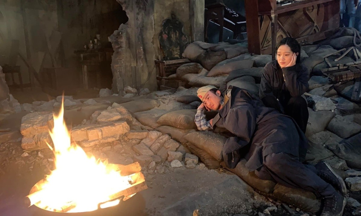 Hình ảnh hậu trường