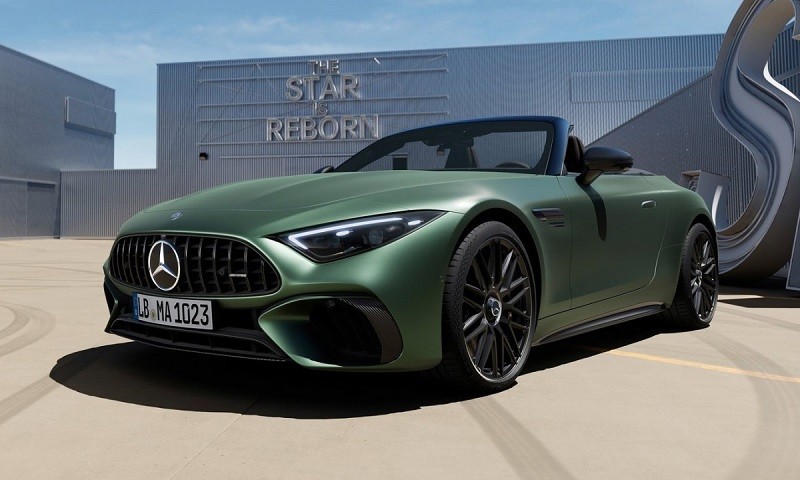 Mercedes-AMG SL63 S E Performance.