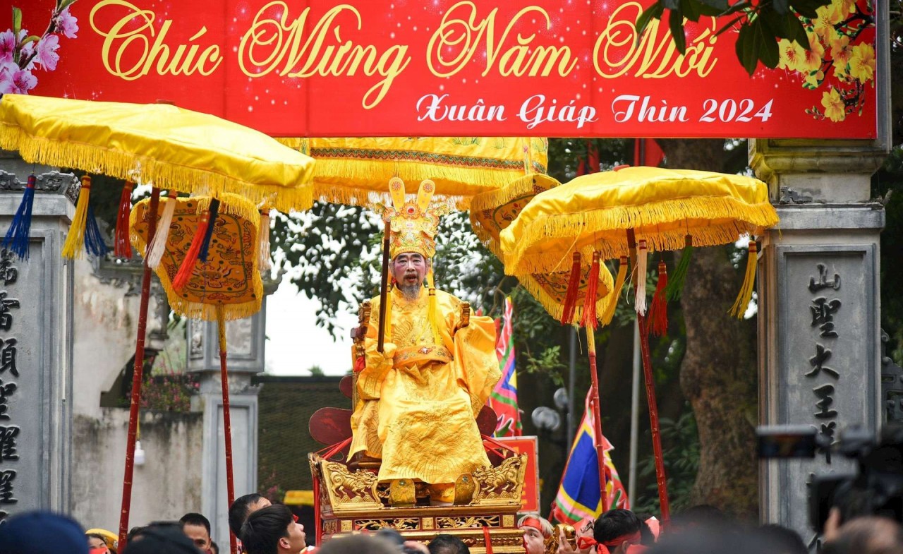 Cơn sốt 'Đào, phở và piano' vấ Cơn sốt 'Đào, phở và piano' vấ