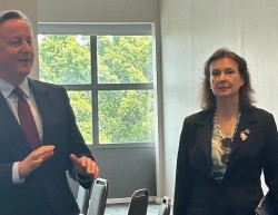 Tranh chấp lãnh thổ Anh - Argentina: Phá vỡ sự im lặng, Buenos Aires tuyên bố 'không hài lòng' về động thái của London