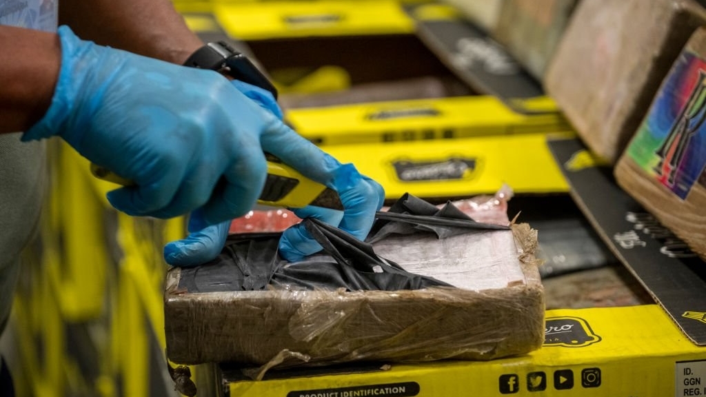 Điểm tin thế giới sáng 15/12: Trung Quốc vận hành mỏ dầu nước sâu đầu tiên, Thủ tướng Đức lo 'xói mòn hoà bình', CH Czech không hứa tài trợ Ukraine