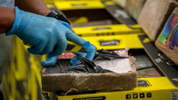 Điểm tin thế giới sáng 15/12: Trung Quốc vận hành mỏ dầu nước sâu đầu tiên, Thủ tướng Đức lo 'xói mòn hoà bình', CH Czech không hứa tài trợ Ukraine