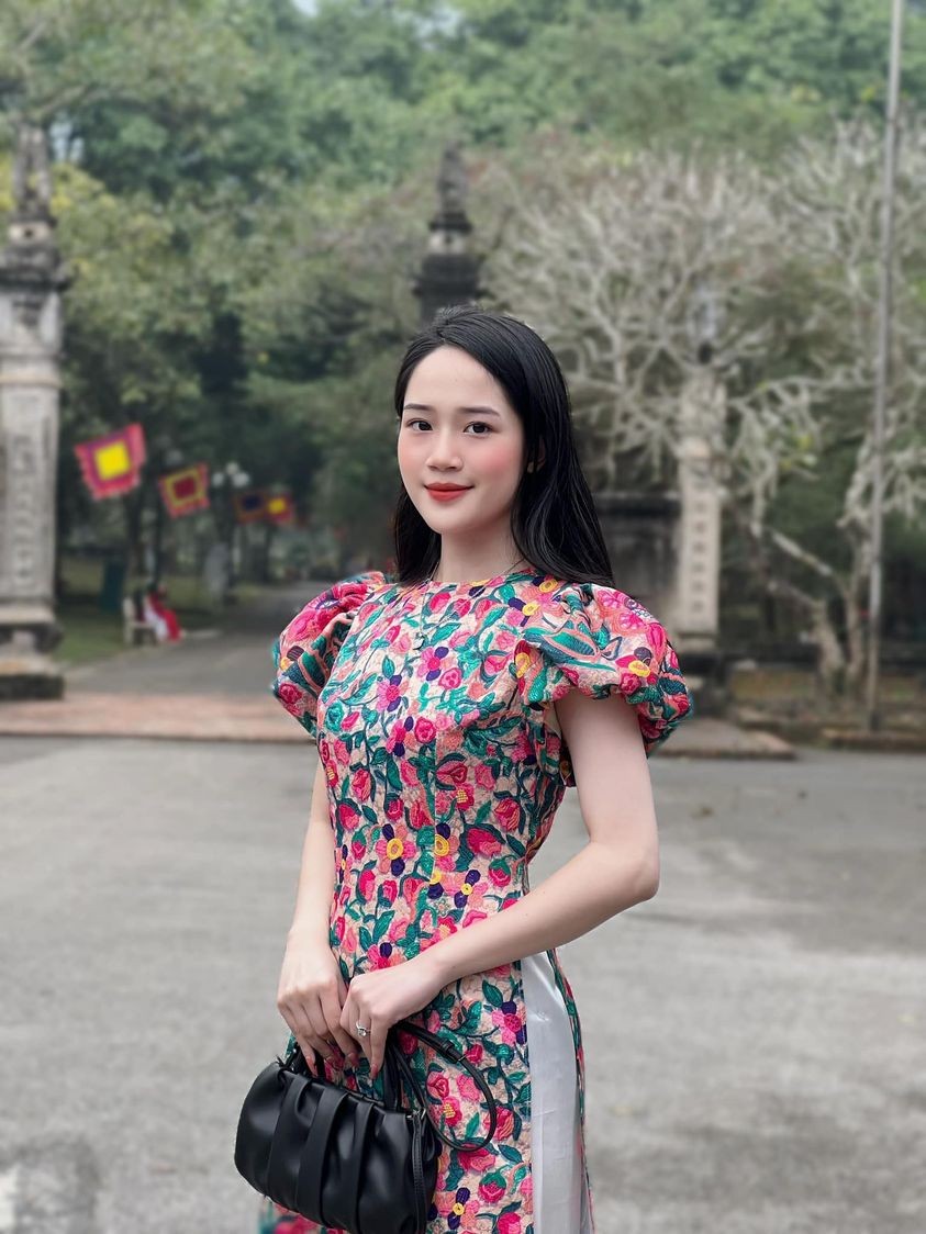 Nhan sắc diễn viên Cao Thùy Linh phim Đào, phở và piano