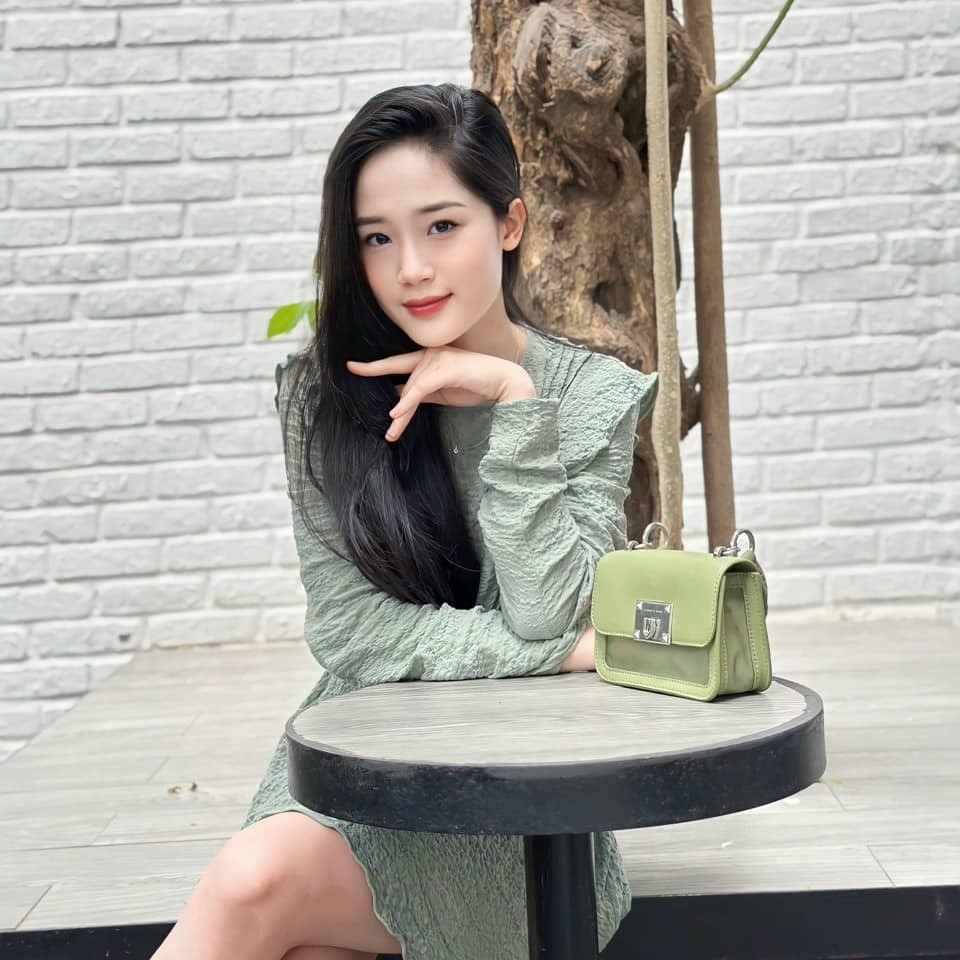 Nhan sắc diễn viên Cao Thùy Linh phim Đào, phở và piano