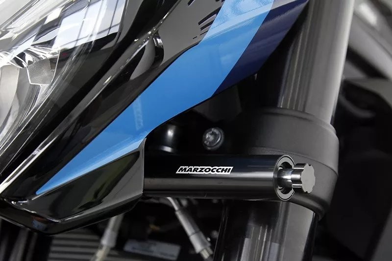 Cận cảnh BMW M 1000 R Competition vừa ra mắt tại Việt Nam, giá hơn 1,2 tỷ đồng Cận cảnh BMW M 1000 R Competition vừa ra mắt tại Việt Nam, giá hơn 1,2 tỷ đồng