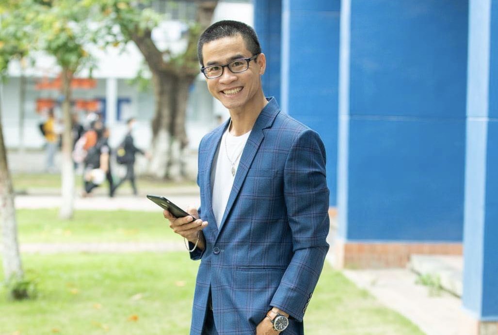 Nhà phê bình Nguyễn Phong Việt: Cần nhiều bộ phim về lịch sử như 'Đào, phở và piano' Nhà phê bình Nguyễn Phong Việt: Cần nhiều bộ phim về lịch sử như 'Đào, phở và piano'