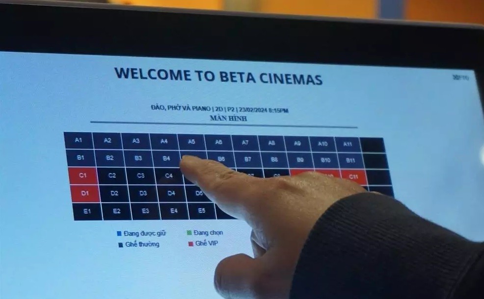 Đào, phở và piano Đào, phở và piano