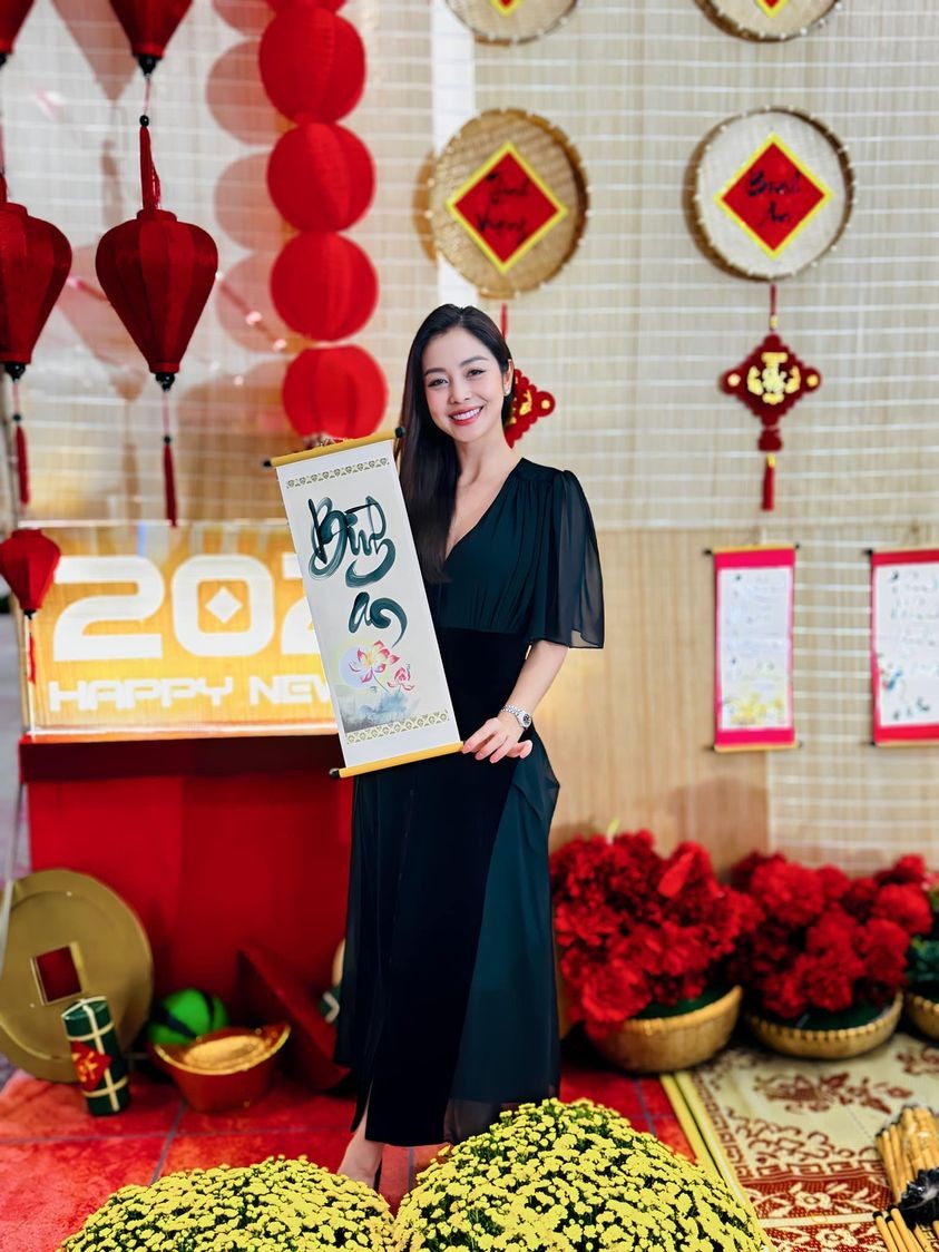 Hoa hậu Jennifer Phạm