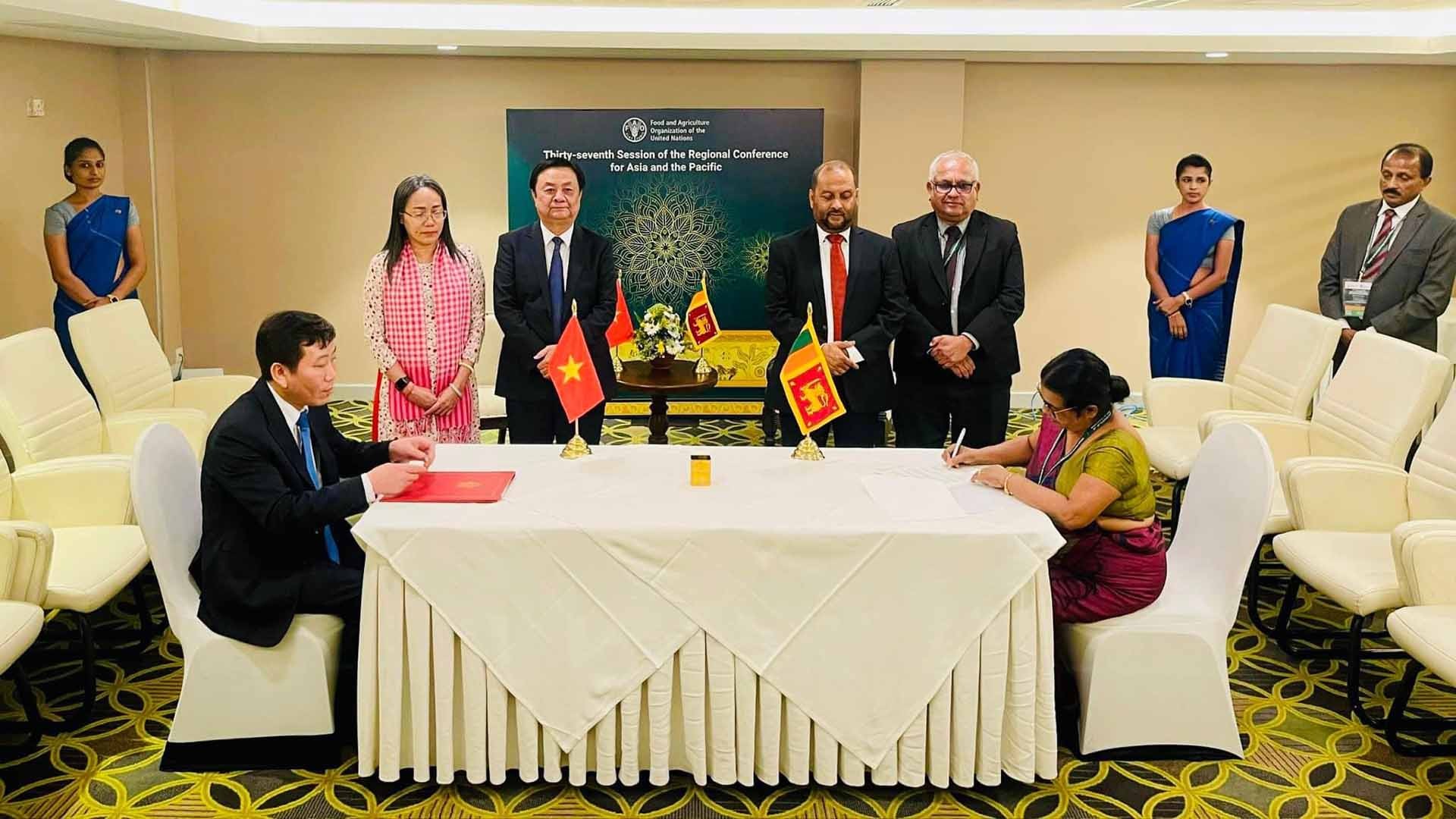 Đoàn công tác Bộ Nông nghiệp và Phát triển nông thôn thăm và làm việc tại Sri Lanka