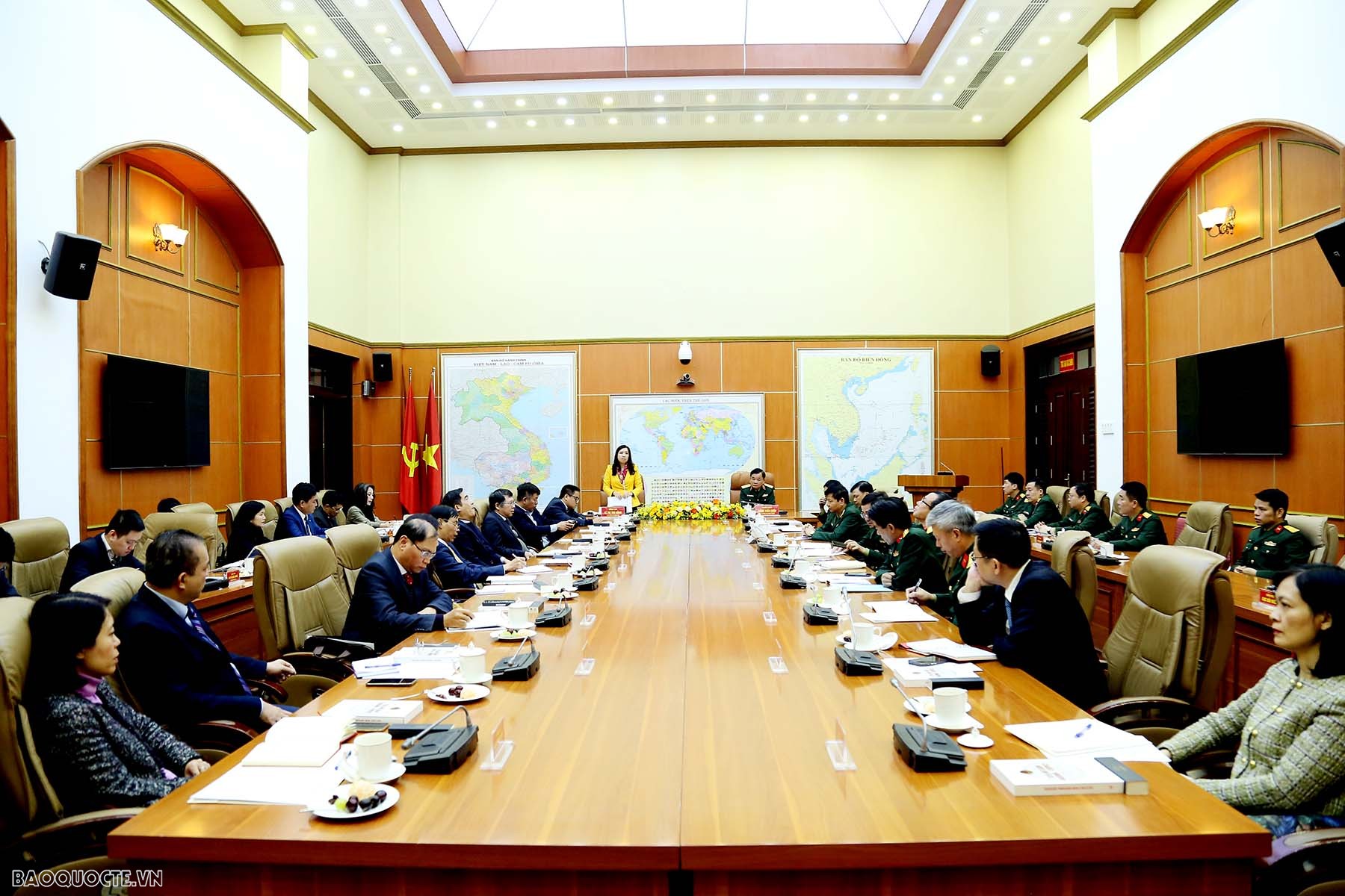 Thượng tướng Hoàng Xuân Chiến, Thứ trưởng Bộ Quốc phòng gặp mặt đoàn Trưởng Cơ quan đại diện Việt Nam ở nước ngoài