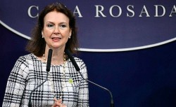 Tìm cách giành lấy quần đảo tranh chấp với Anh, Argentina chơi 'chiêu' mới