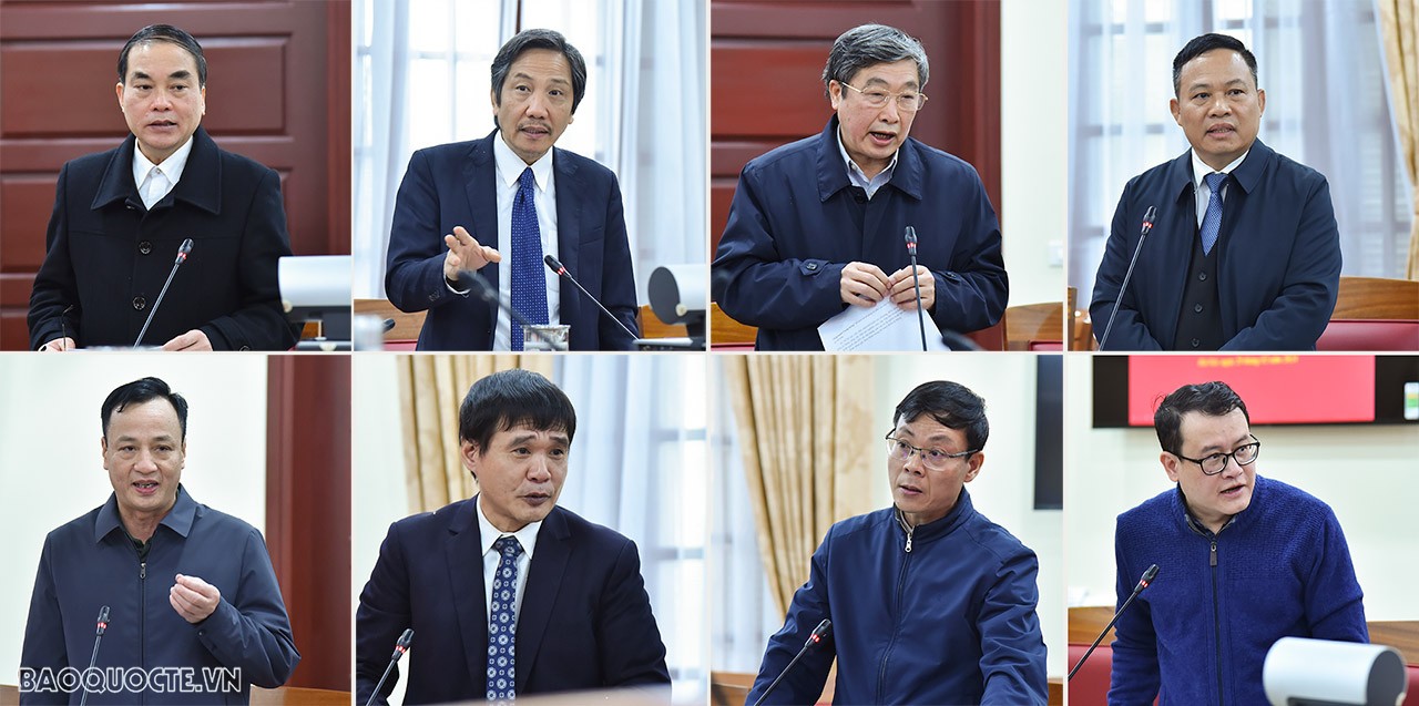 Bộ Ngoại giao tọa đàm về công tác xây dựng Đảng và thi hành điều lệ Đảng ở ngoài nước