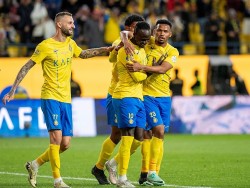 Thiếu Cristiano Ronaldo, Al Nassr hòa Al Hazm trong trận đấu có 8 bàn thắng