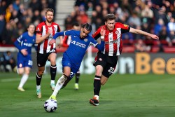 Chelsea phong độ thất thường, vất vả giành điểm trên sân của Brentford