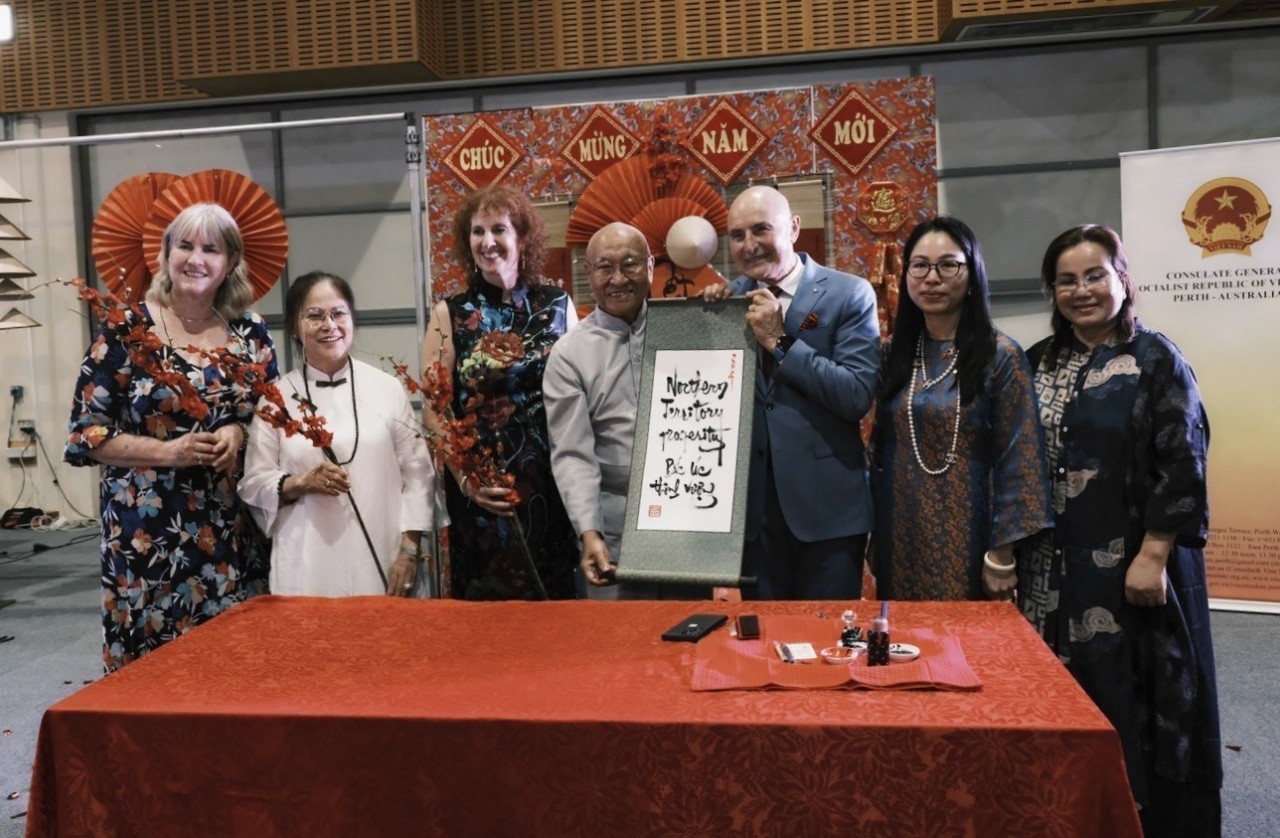 Xuân Quê hương 2024: Quảng bá nét đẹp truyền thống Tết Việt ra thế giới