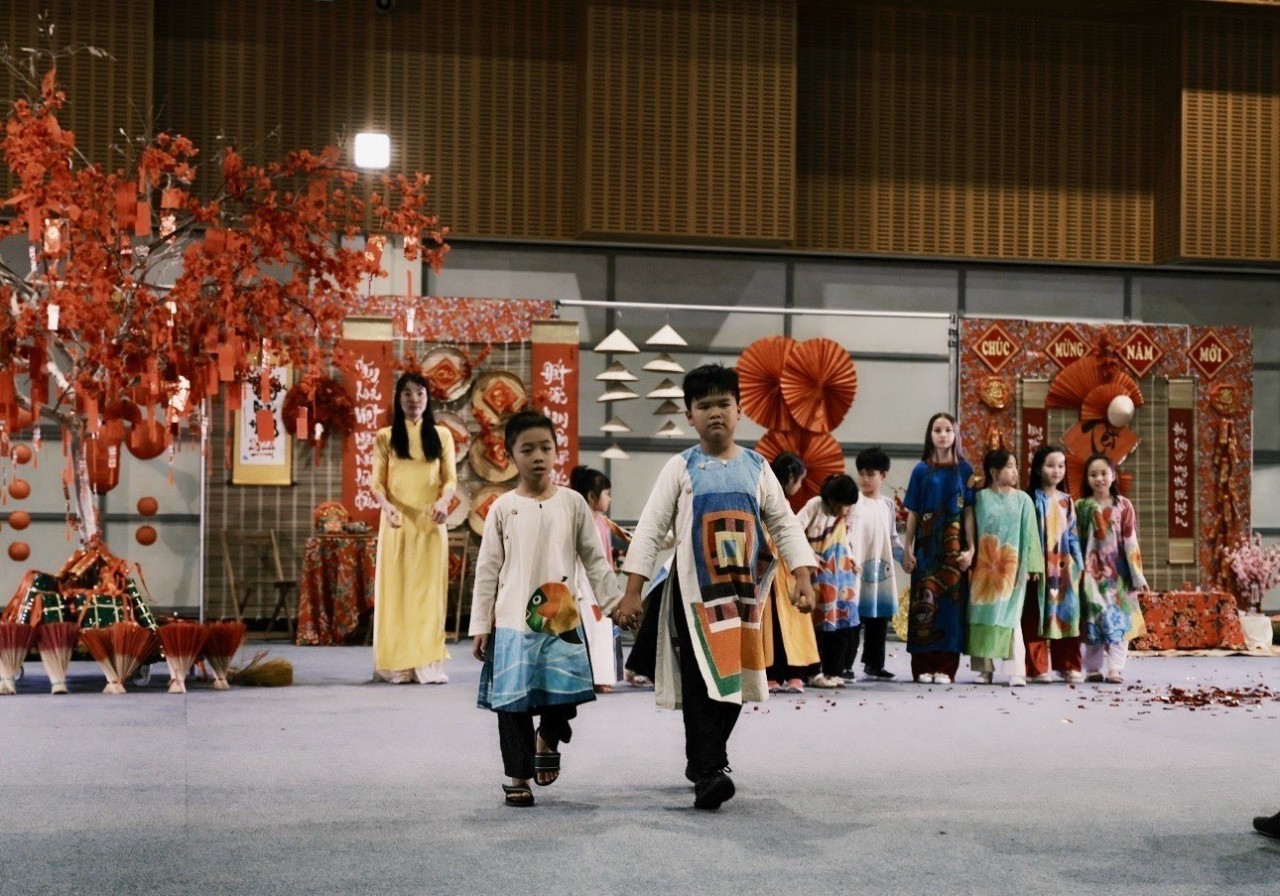 Xuân Quê hương 2024: Quảng bá nét đẹp truyền thống Tết Việt ra thế giới