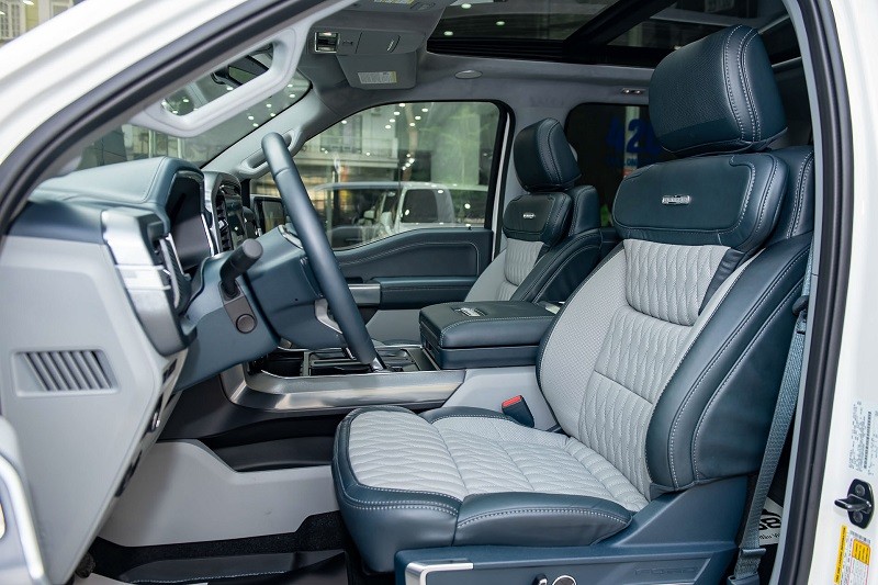 Cận cảnh siêu bán tải Ford F-150 Limited vừa về Việt Nam, giá hơn 6 tỷ đồng