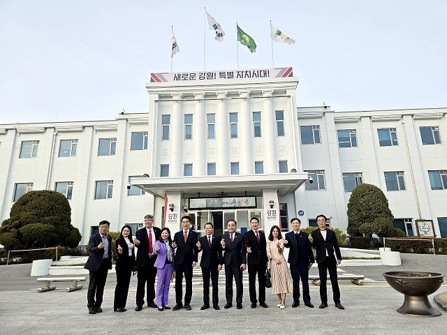 Doanh nhân kiều bào hỗ trợ kết nối tỉnh Yên Bái và tỉnh tự trị đặc biệt Gangwon