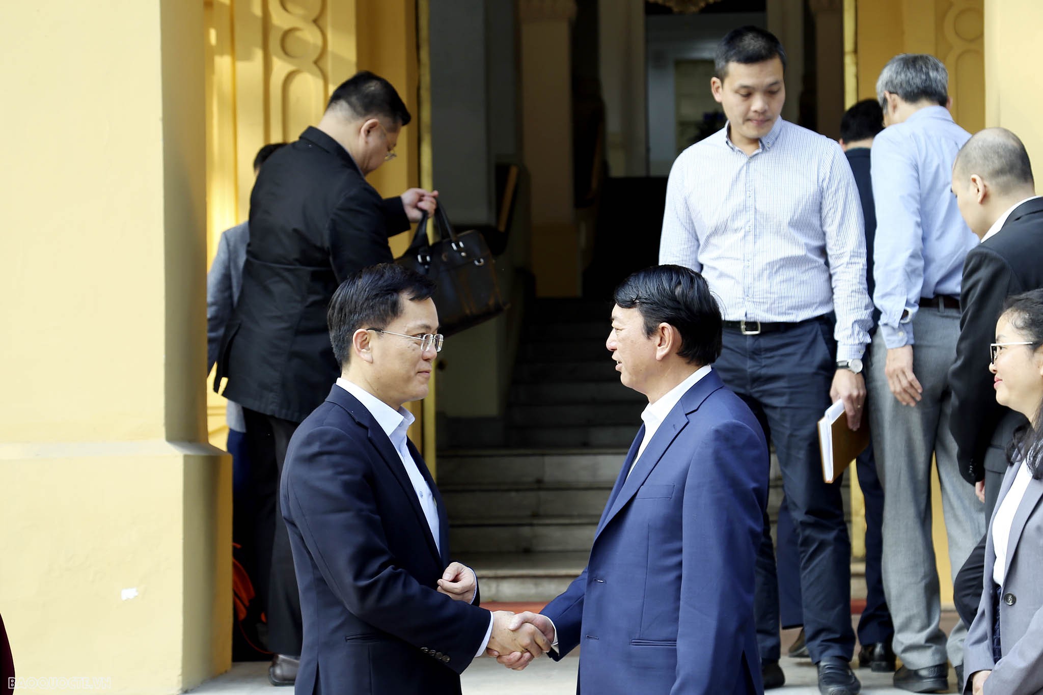 Thứ trưởng Ngoại giao Hà Kim Ngọc làm việc với Đoàn UBND tỉnh Cao Bằng về việc tổ chức Hội nghị lần thứ 8 Mạng lưới Công viên địa chất toàn cầu UNESCO Thứ trưởng Ngoại giao Hà Kim Ngọc làm việc với Đoàn UBND tỉnh Cao Bằng về việc tổ chức Hội nghị lần thứ 8 Mạng lưới Công viên địa chất toàn cầu UNESCO