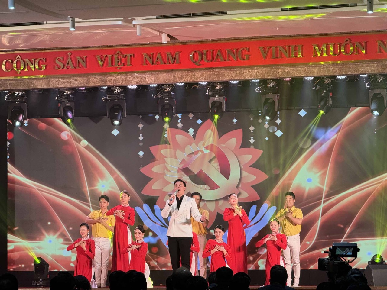 Hà Nội trao 35 giải thưởng báo chí về xây dựng Đảng và hệ thống chính trị Thủ đô