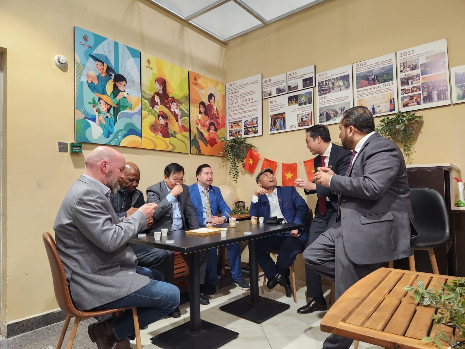 Trước thềm cao điểm mua sắm tháng Ramadan, sản phẩm Việt Nam được quảng bá tại đại siêu thị Lulu ở Kuwait