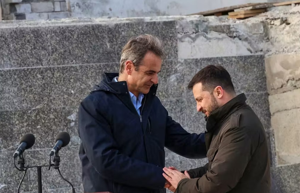 Điểm tin thế giới sáng 7/3: Giáo viên AI đầu tiên ở Ấn Độ, lý do Thủ tướng Peru từ chức, điểm tên bãi biển đẹp nhất thế giới Điểm tin thế giới sáng 7/3: Giáo viên AI đầu tiên ở Ấn Độ, lý do Thủ tướng Peru từ chức, điểm tên bãi biển đẹp nhất thế giới