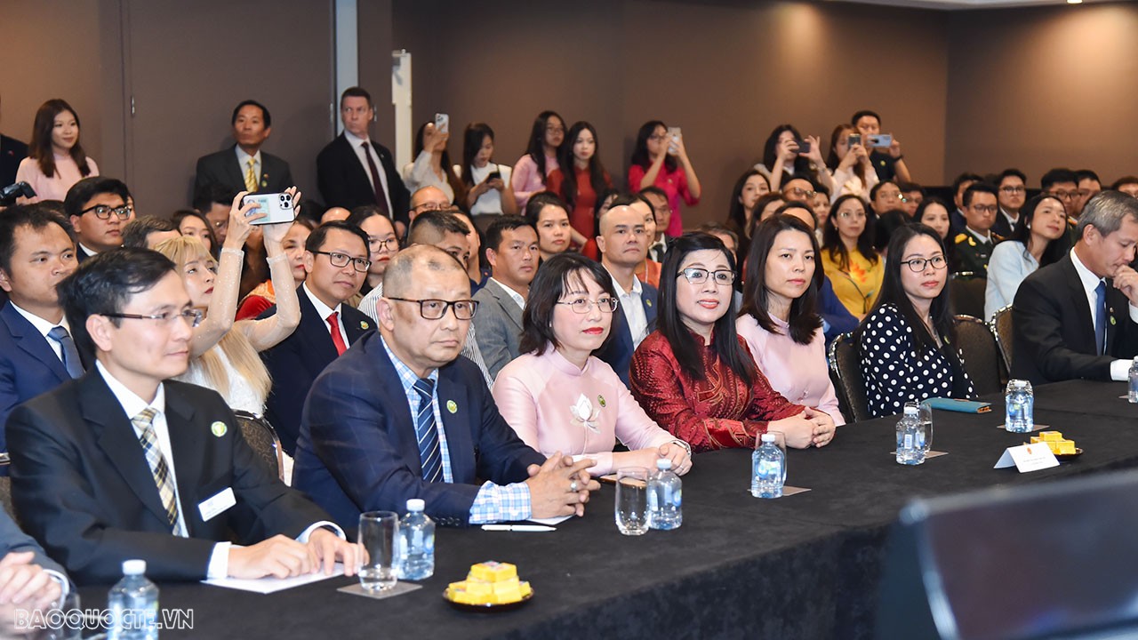 Thủ tướng Phạm Minh Chính mong muốn bà con kiều bào tại Australia luôn tự hào là người Việt Nam