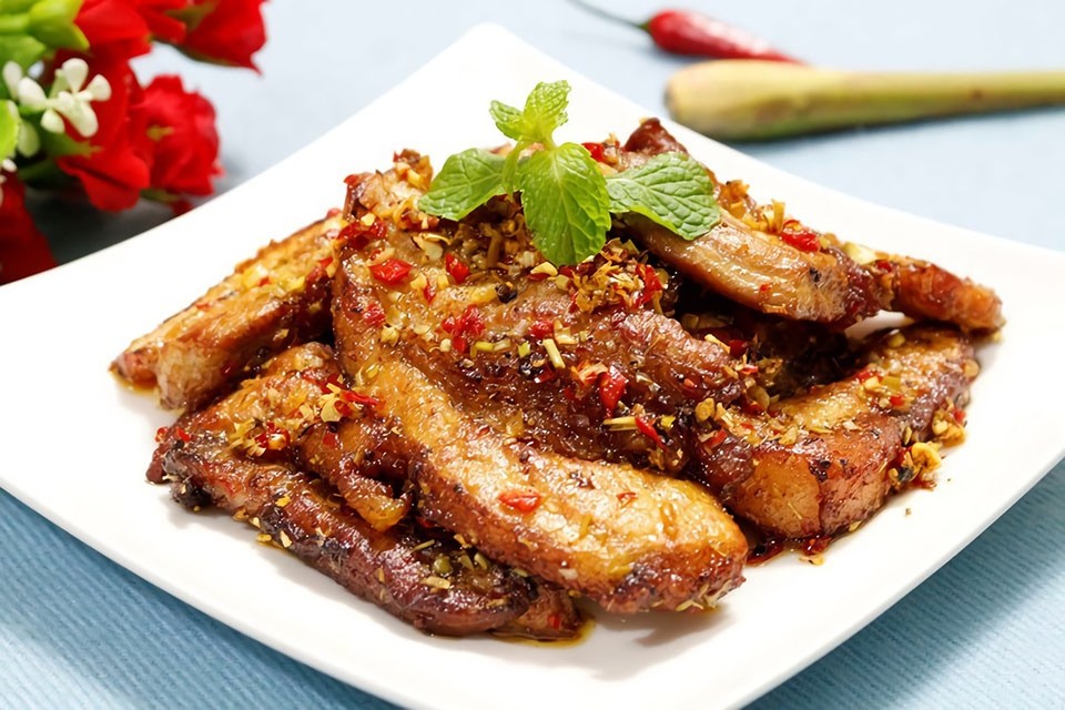 Giá heo hơi hôm nay 8/3: Giá heo hơi tăng Giá heo hơi hôm nay 8/3: Giá heo hơi tăng một số tỉnh phía Nam; Các nhà sản xuất thịt heo lớn có thể gặp khó