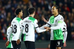 Europa League: Hình ảnh trận đấu các cầu thủ Liverpool ghi 5 bàn thắng vào lưới Sparta Prague