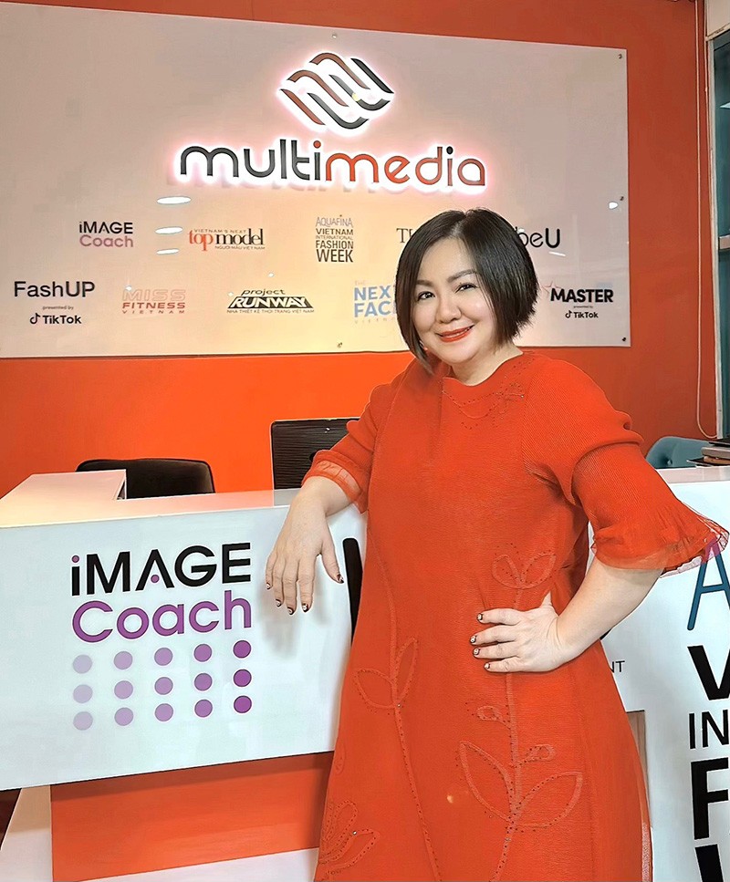 Doanh nhân Lê Thị Quỳnh Trang - Nữ tướng giúp nâng tầm Thời trang Việt Doanh nhân Lê Thị Quỳnh Trang - Nữ tướng giúp nâng tầm Thời trang Việt