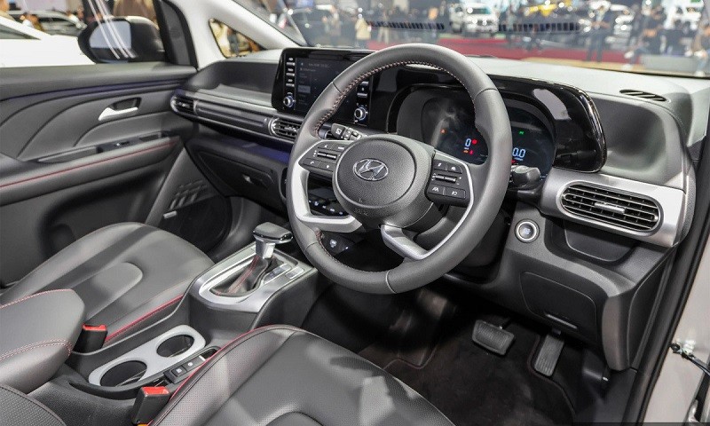 Nội thất của Hyundai Stargazer X