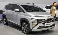 Hyundai Stargazer X và Volvo S90 Recharge chuẩn bị ra mắt khách hàng Việt