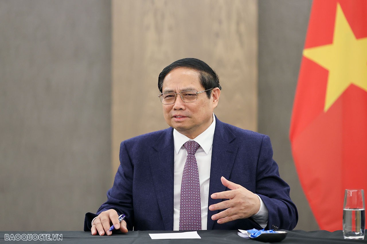 Sáng 10/3, tại thành phố Auckland, trong chương trình chuyến thăm chính thức New Zealand, Thủ tướng Chính phủ Phạm Minh Chính đã tiếp, làm việc với đại diện Tổ chức Kết nối mạng lưới trí thức Việt Nam hoạt động tại New Zealand (VietTechNZ).