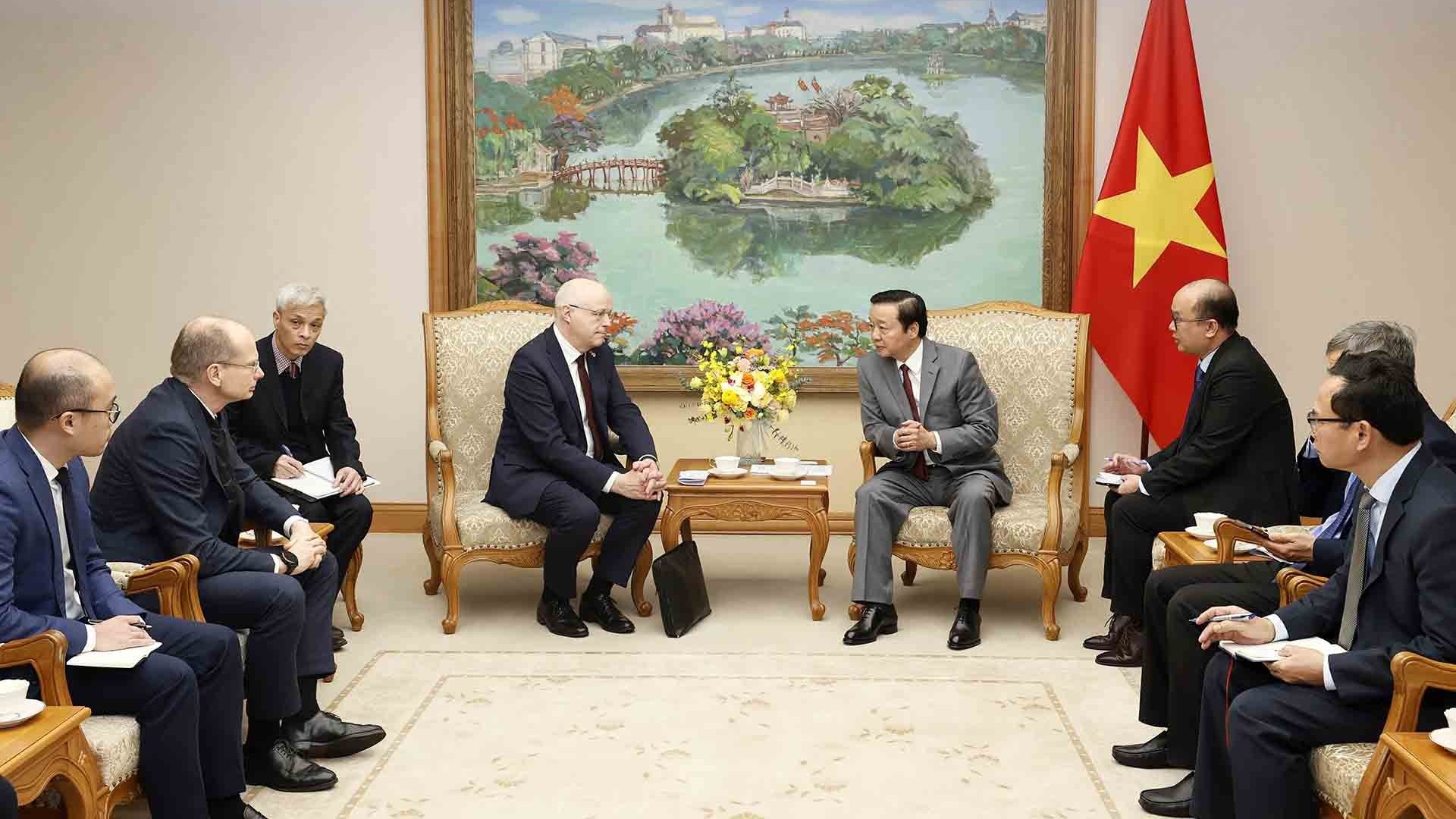 pho thu tuong tran hong ha tiep dai su phan lan va chu tich tap doan wartsila