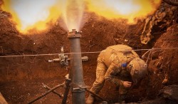 Ngoại trưởng Hungary: Ukraine không thể thắng Nga, Moscow cũng chẳng chiến thắng phương Tây