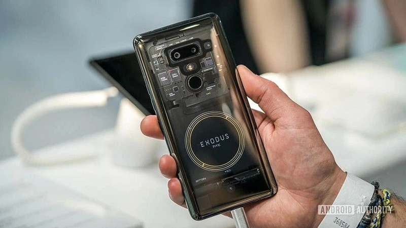 Exodus 1 là một trong những nỗ lực đầu tiên của HTC trong việc phát triển blockchain phone