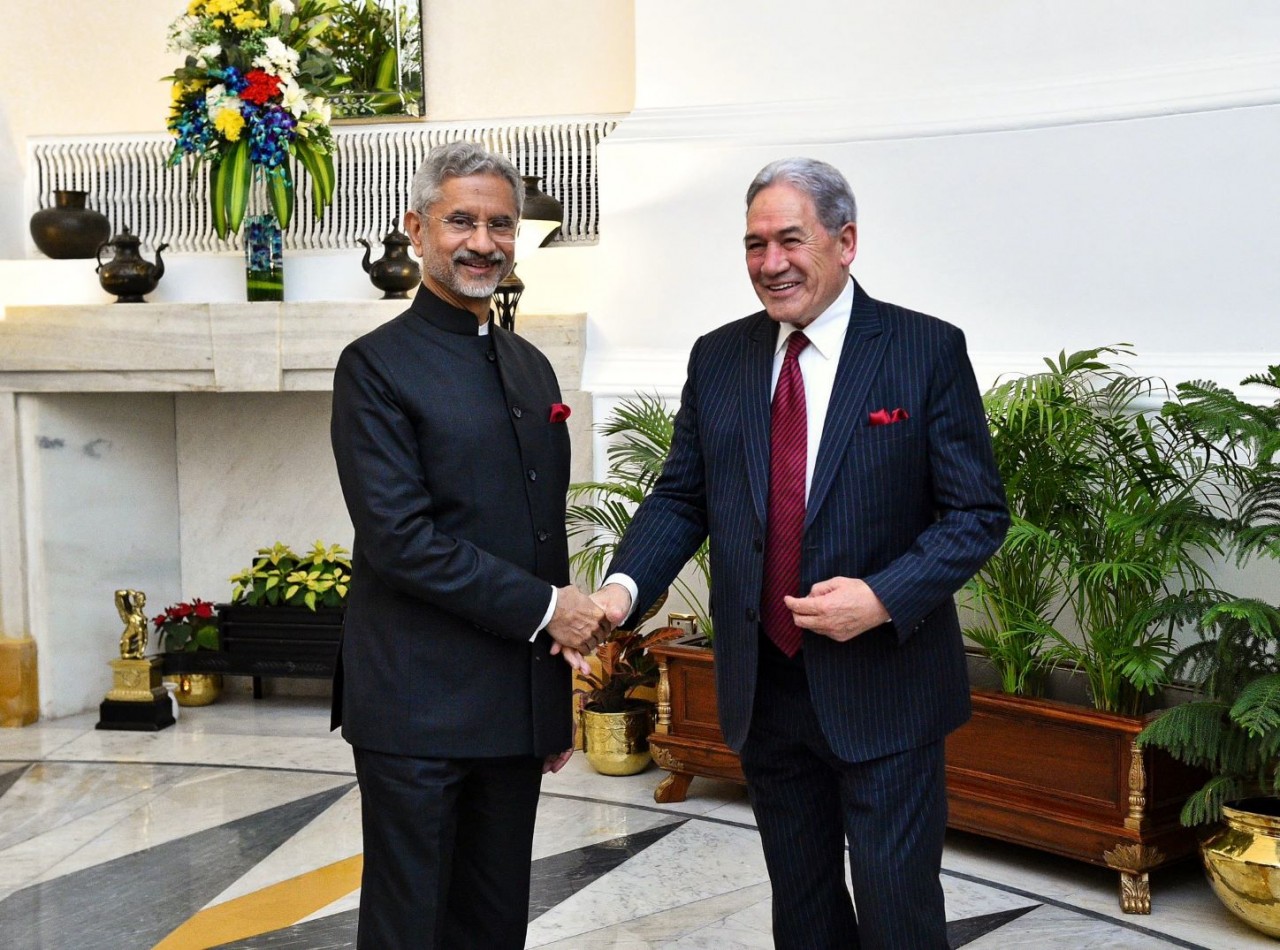 Phó Thủ tướng kiêm Ngoại trưởng New Zealand Winston Peters và Ngoại trưởng Ấn Độ S Jaishankar tại thủ đô New Delhi ngày 12/3/2024. (Nguồn: X) Phó Thủ tướng kiêm Ngoại trưởng New Zealand Winston Peters và Ngoại trưởng Ấn Độ S Jaishankar tại thủ đô New Delhi ngày 12/3/2024. (Nguồn: X)