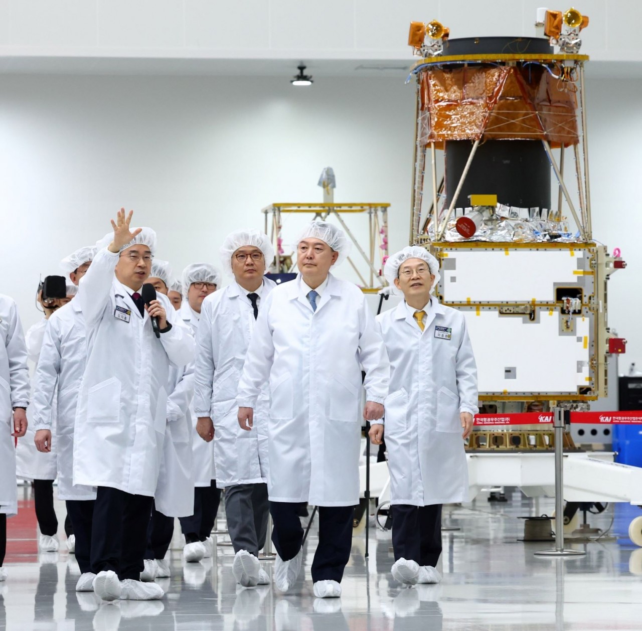 diem tin the gioi sang 143 ep duyet dao luat tri tue nhan tao tho nhi kyiraq hop ban an ninh ha vien my ran voi tiktok