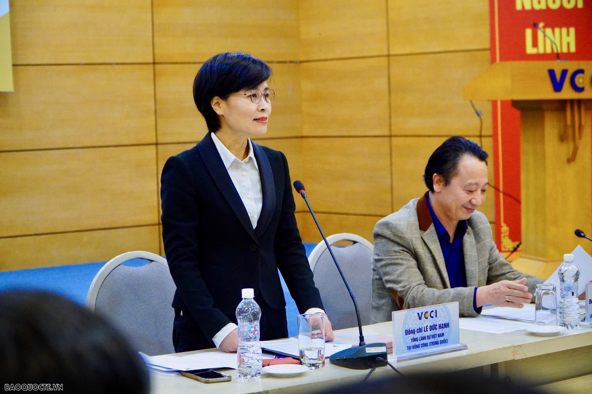 Trưởng các cơ quan đại diện Việt Nam ở nước ngoài nhiệm kỳ 2024-2027 làm việc với VCCI