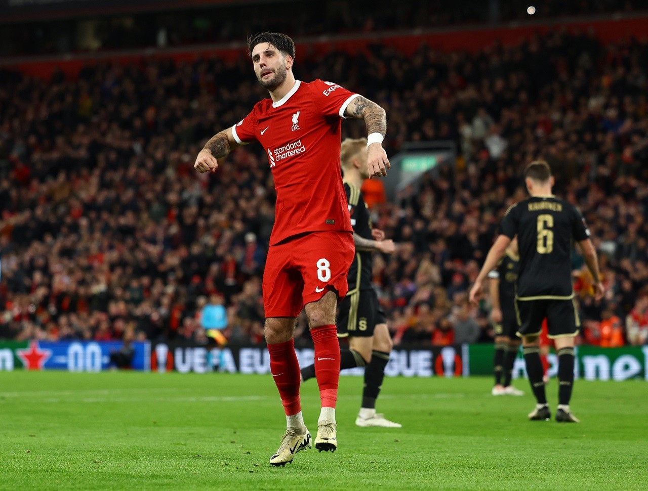 Europa League: Hình ảnh trận đấu các cầu thủ Liverpool ghi 6 bàn thắng vào lưới Sparta Prague